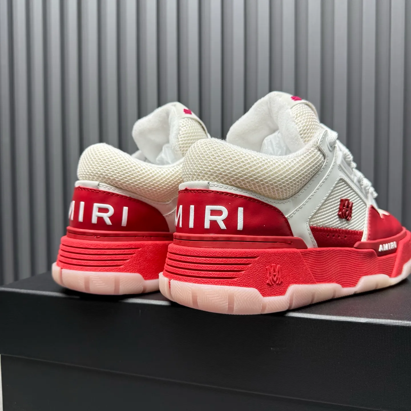 Men's shoes 💰660💰 AMIRI AMIRI trendy brand hot sale 🔥 Available all year round, couples 💑 Official website synchronization Imported fabrics 1⃣️ vs 1⃣️ replica, original factory special original sole, 35-45 (45. non-refundable)